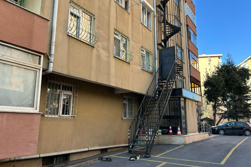 İST / KADİKÖY KOZYATAĞI İNÖNÜ CAD ÜZERİNDE SATILIK 3+1 DAİRE