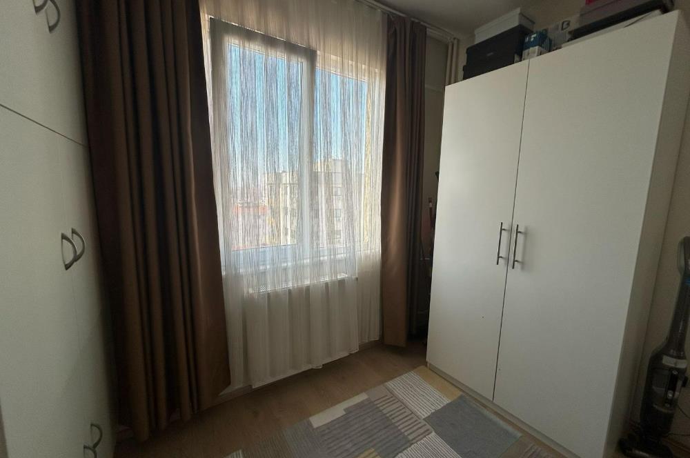 İST / KADİKÖY KOZYATAĞI İNÖNÜ CAD ÜZERİNDE SATILIK 3+1 DAİRE