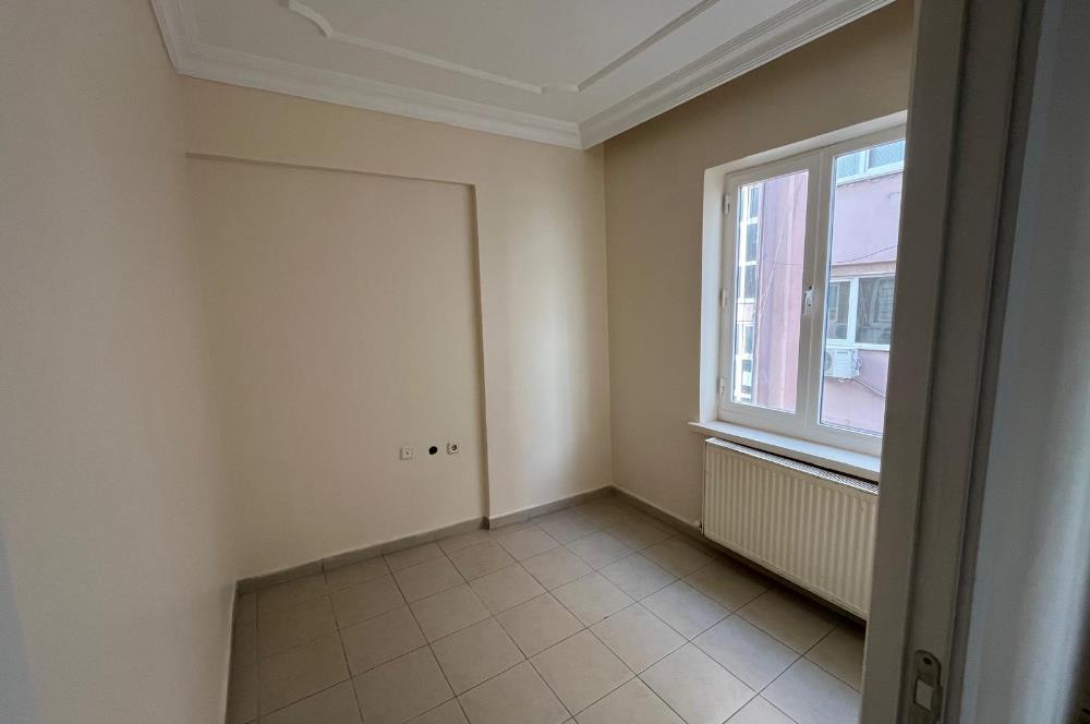 C21 LOCA'DAN ÇARŞI MERKEZDE SATILIK 2+1 OFİS 