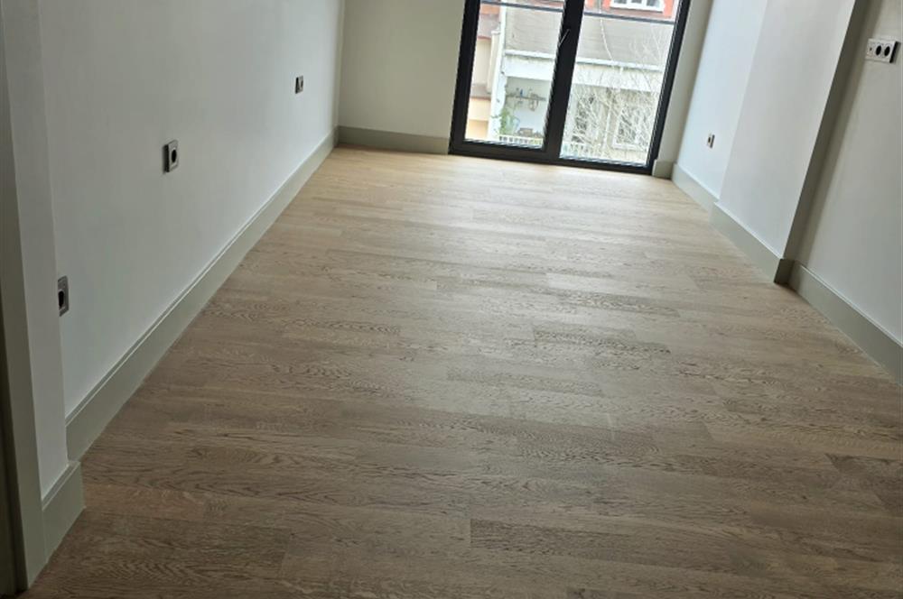 ETİLER TEPECİK YOLU ALKENT KARŞISI YENİ BINADA 2 +1