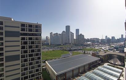 Avenue İstanbul Rezidans'da satılık E 5 cepheli 1+1 daire..