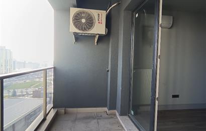 Avenue İstanbul Rezidans'da satılık E 5 cepheli 1+1 daire..