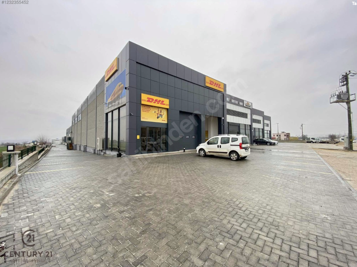 Akhan'da Ankara Asfaltı Üzerinde Kiralık 695 m2 Fabrika Holü