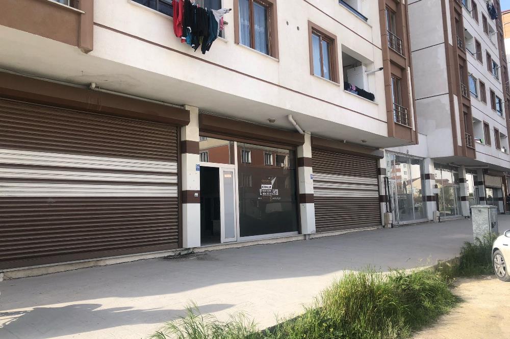 ÇERKEZKÖY CADDESİ'NDE MERKEZİ KONUMLU KİRALIK 600 m² İŞ YERİ