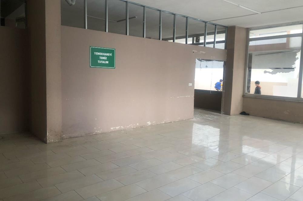 ÇERKEZKÖY CADDESİ'NDE MERKEZİ KONUMLU KİRALIK 600 m² İŞ YERİ