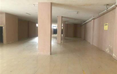 ÇERKEZKÖY CADDESİ'NDE MERKEZİ KONUMLU KİRALIK 600 m² İŞ YERİ