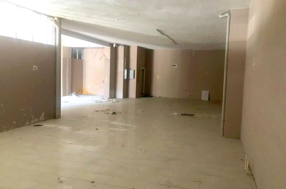 ÇERKEZKÖY CADDESİ'NDE MERKEZİ KONUMLU KİRALIK 600 m² İŞ YERİ