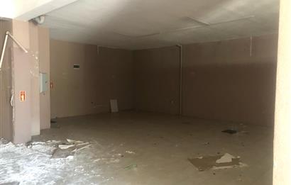 ÇERKEZKÖY CADDESİ'NDE MERKEZİ KONUMLU KİRALIK 600 m² İŞ YERİ