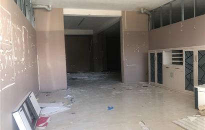 ÇERKEZKÖY CADDESİ'NDE MERKEZİ KONUMLU KİRALIK 600 m² İŞ YERİ