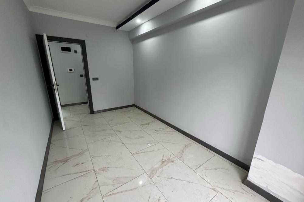 KARTEPE ATAEVLERDE SIFIR KİRALIK 3+1 DAİRE