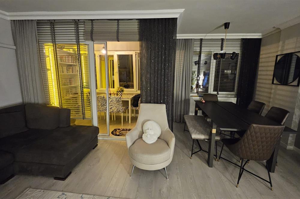 Bostanlı'da Komple Tadilatlı 3+1 Satılık Daire