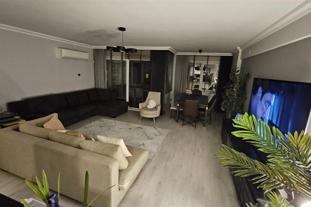 Bostanlı'da Komple Tadilatlı 3+1 Satılık Daire