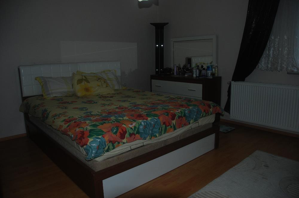 YÜZÜNCÜYIL DA SATILIK 3+1 DAİRE