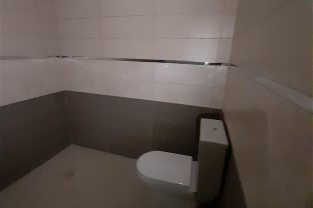 SAKARYA ADAPAZARI AKINCILARDA MÜSTAKİL SATILIK BİNA