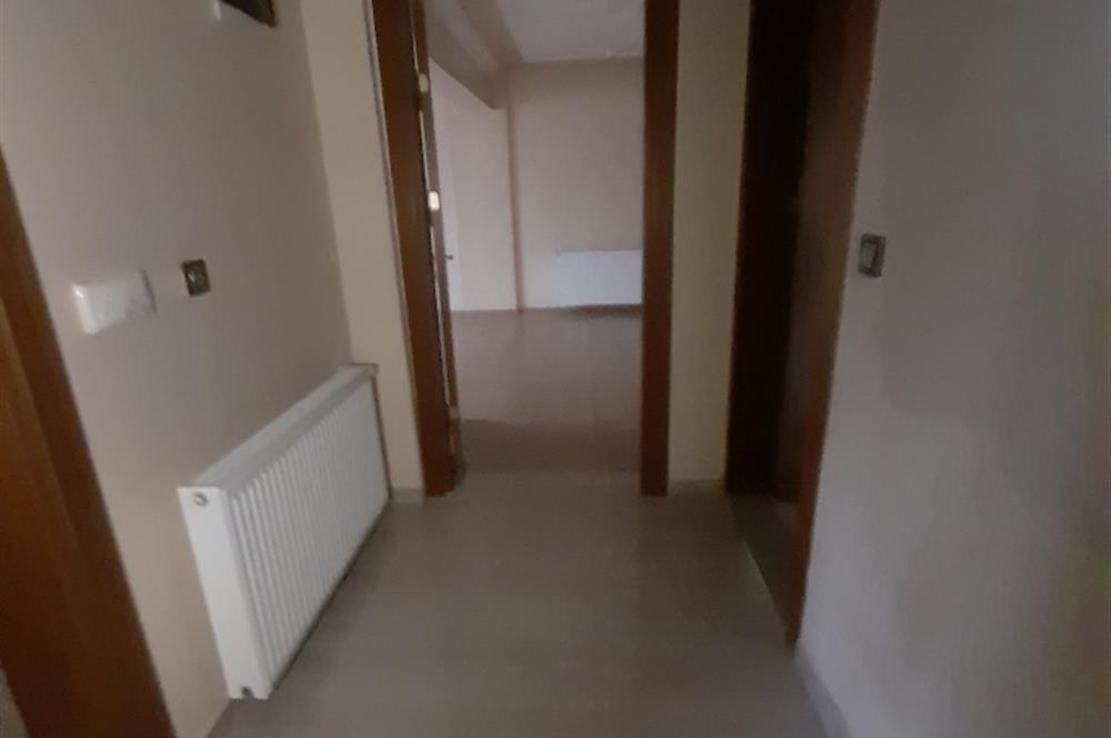 SAKARYA ADAPAZARI AKINCILARDA MÜSTAKİL SATILIK BİNA