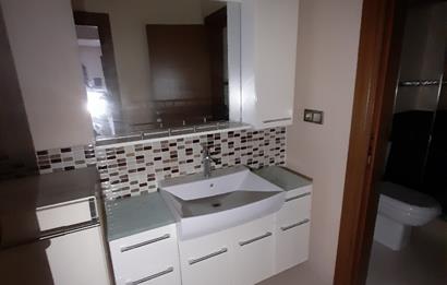 SAKARYA ADAPAZARI AKINCILARDA MÜSTAKİL SATILIK BİNA