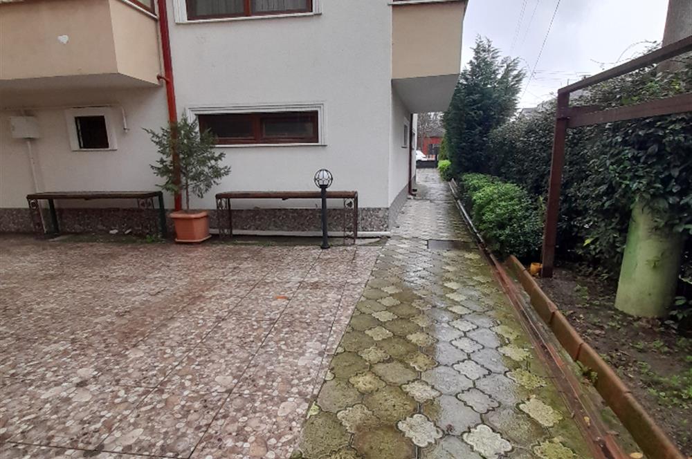 SAKARYA ADAPAZARI AKINCILARDA MÜSTAKİL SATILIK BİNA