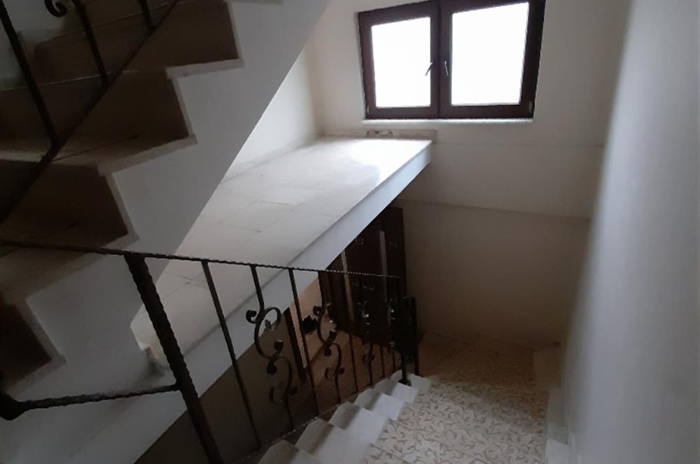 SAKARYA ADAPAZARI AKINCILARDA MÜSTAKİL SATILIK BİNA