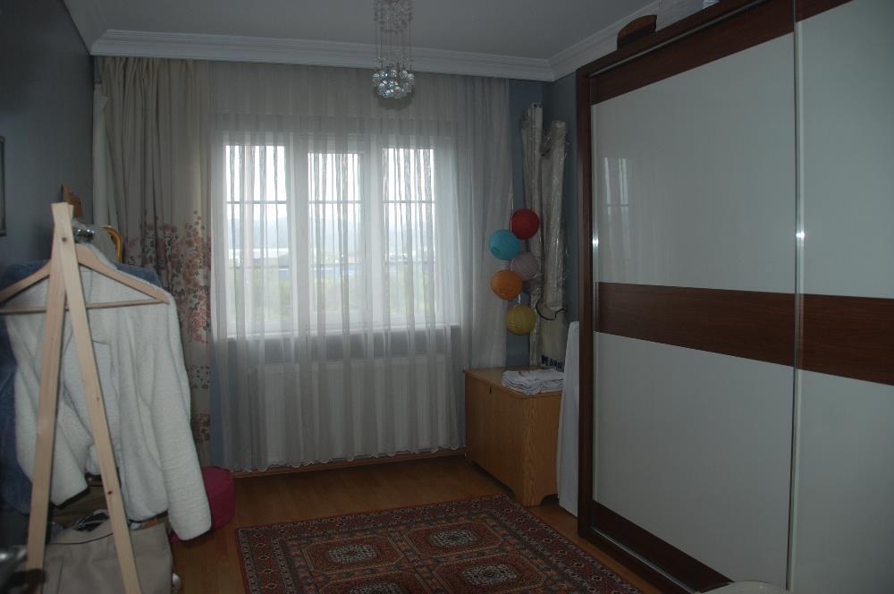 YÜZÜNCÜYIL DA SATILIK 3+1 DAİRE
