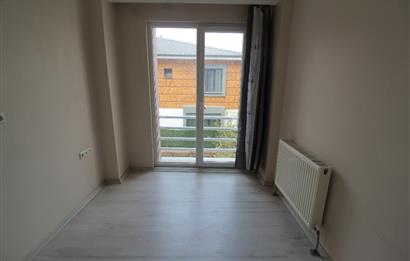 CENTURY 21 BAL'DAN TOYGAR MAH. ÜÇPINAR YOLUNDA 3+1 KİRALIK DAİRE