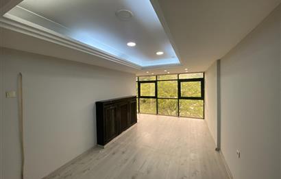 C21 İZ MEHMET ÇAKAR'DAN MERKEZDE KİRALIK BÜYÜK OFİS...