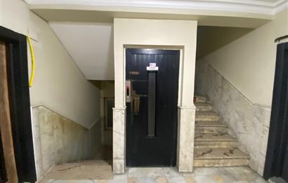 C21 İZ MEHMET ÇAKAR'DAN MERKEZDE KİRALIK BÜYÜK OFİS...