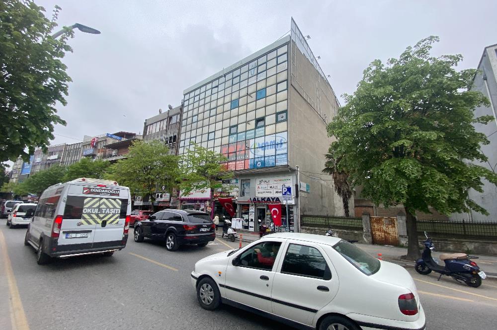C21 İZ MEHMET ÇAKAR'DAN MERKEZDE KİRALIK BÜYÜK OFİS...