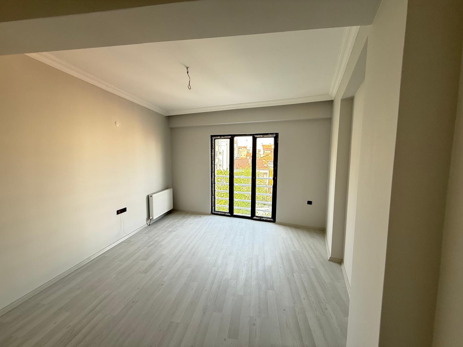 Century21 Bal'dan Çarşıya yürüme mesafesinde sıfır 2+1 Daire