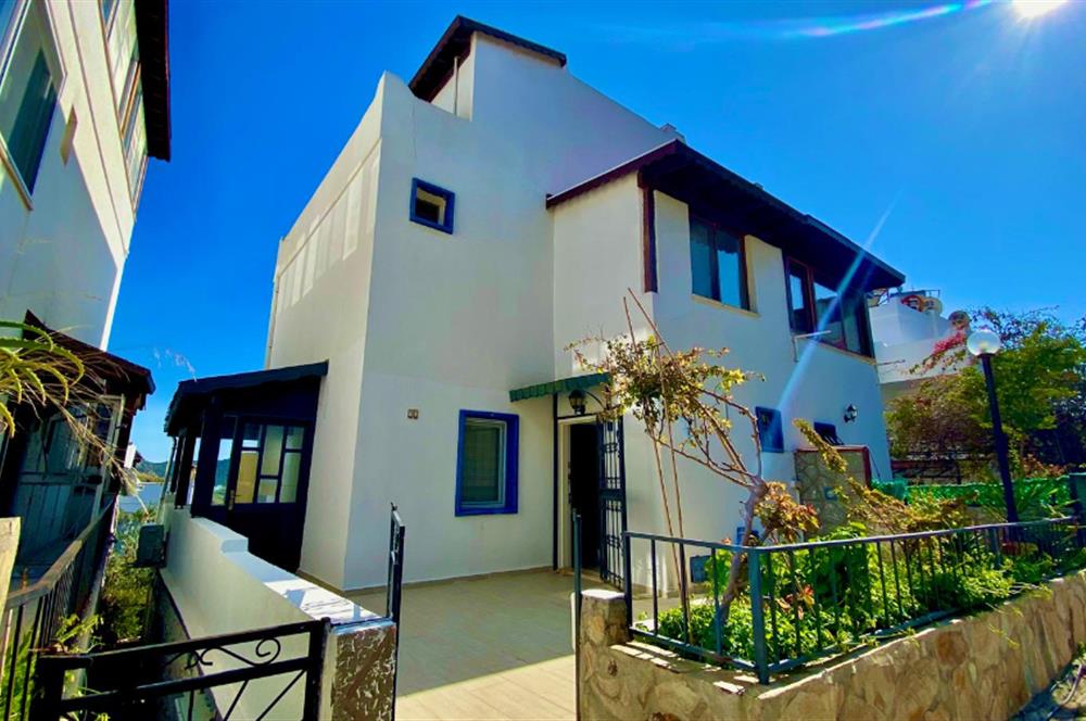 BODRUM AKYARLAR SATILIK VİLLA
