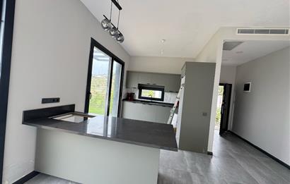 KİRALIK MÜSTAKİL HAVUZLU MANZARALI EV – BODRUM TURGUTREİS