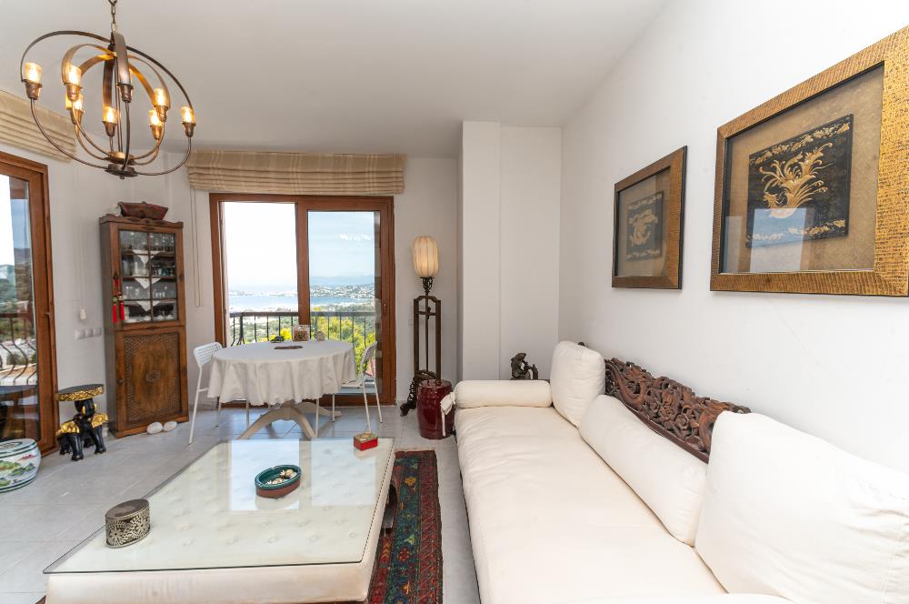 YALIKAVAK GERİŞTE SATILIK DENİZ VE MARİNA MANZARALI 2+1 DAİRE
