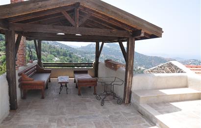 Bodrum Yalıkavak Geriş'te Deniz Manzaralı Satılık Müstakil Villa
