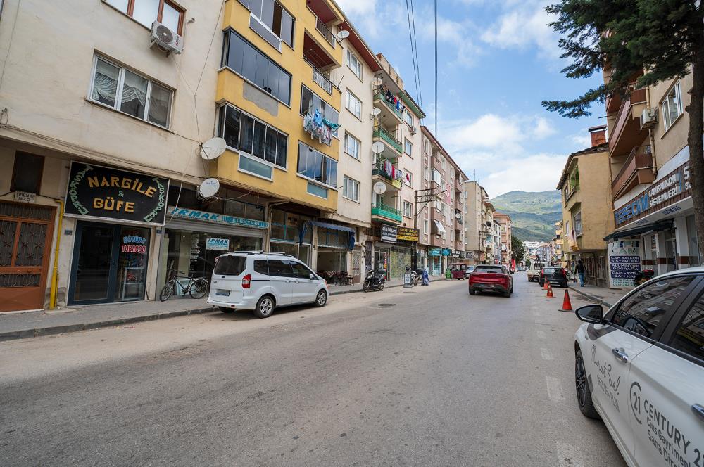 C21 Cius; Dereboyu Taşköprü Civarı Satılık 3+1 Daire