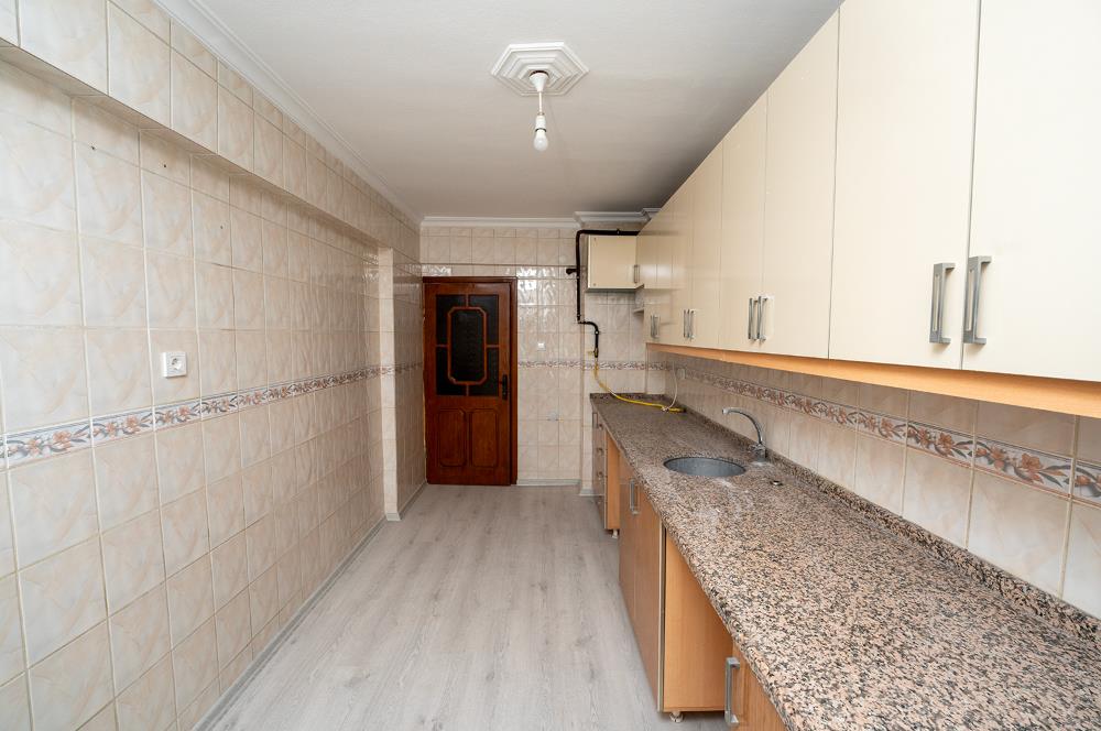 C21; Cius Orhangazi Cad Güney Cephe 3+1 Satılık Daire