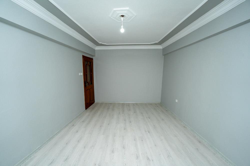 C21; Cius Orhangazi Cad Güney Cephe 3+1 Satılık Daire