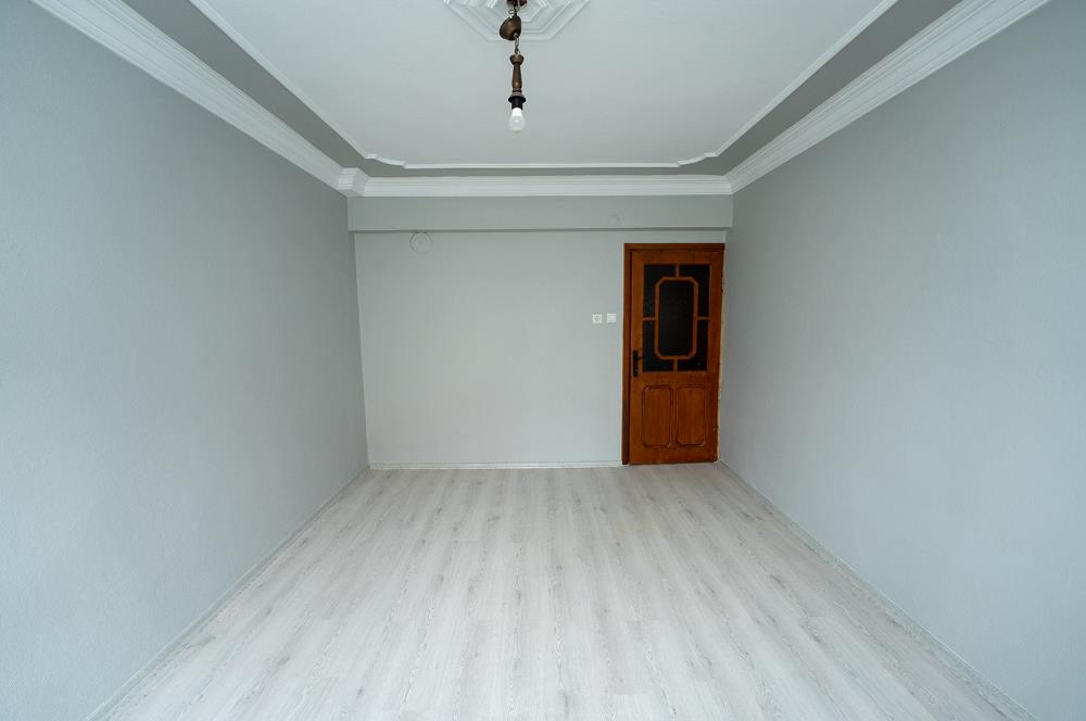 C21; Cius Orhangazi Cad Güney Cephe 3+1 Satılık Daire