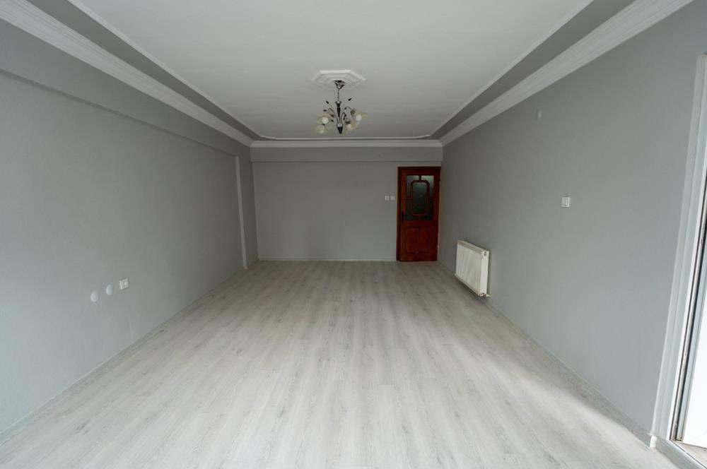 C21; Cius Orhangazi Cad Güney Cephe 3+1 Satılık Daire