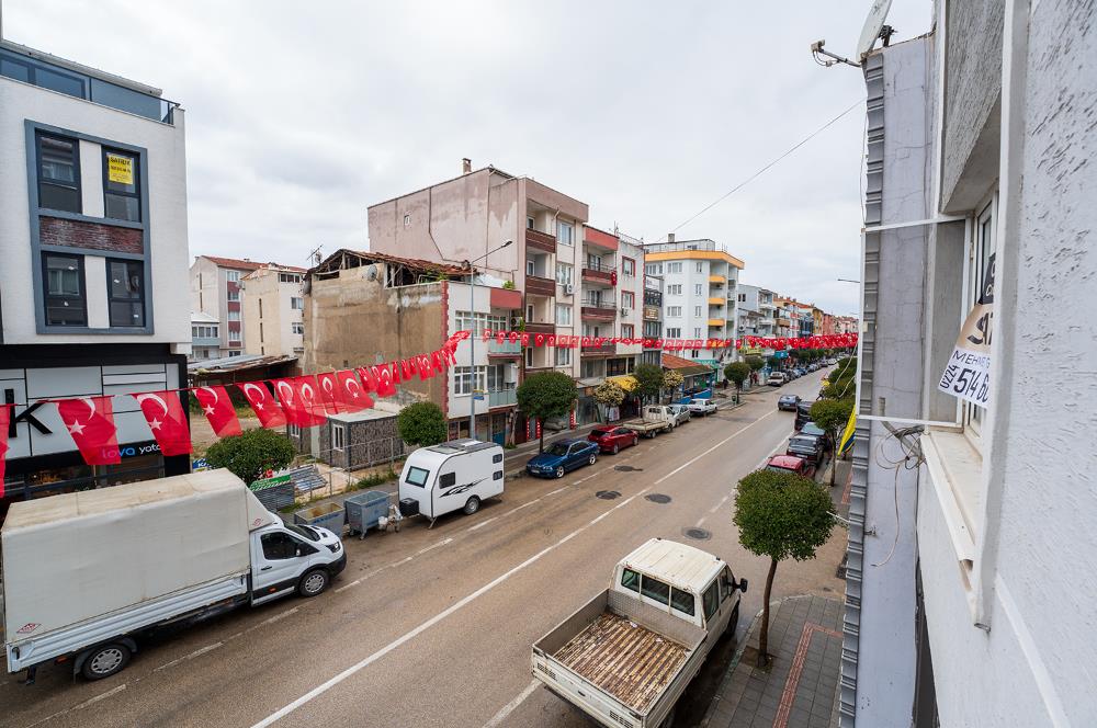 C21; Cius Orhangazi Cad Güney Cephe 3+1 Satılık Daire