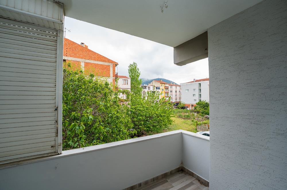 C21; Cius Orhangazi Cad Güney Cephe 3+1 Satılık Daire