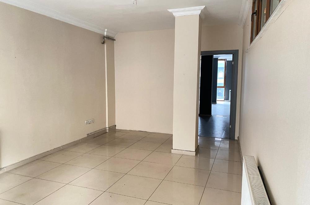 Kağıthane'de Dükkan 65 m2