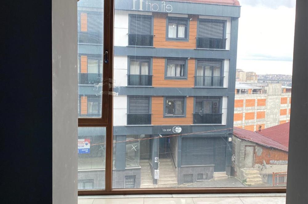 Kağıthane'de Dükkan 65 m2