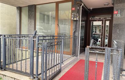 Kağıthane'de Dükkan 65 m2