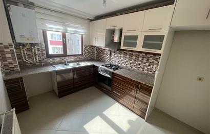 MALTEPE FATİH CAD. SİTE'DE, 3+1 BAKIMLI DAİRE