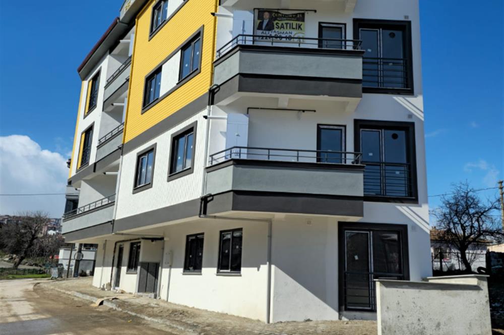 CENTURY 21 BAL GAYRİMENKUL'DEN GİRİŞ 1+1 