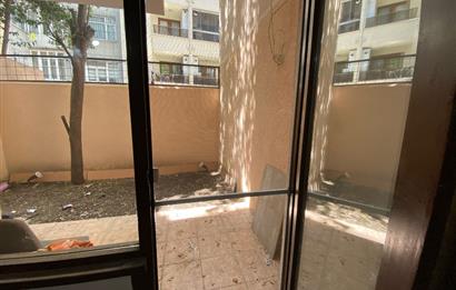 ORTAKÖY'DE TADİLATLI, BAHÇE KULLANIMLI 1+1 KİRALIK DAİRE