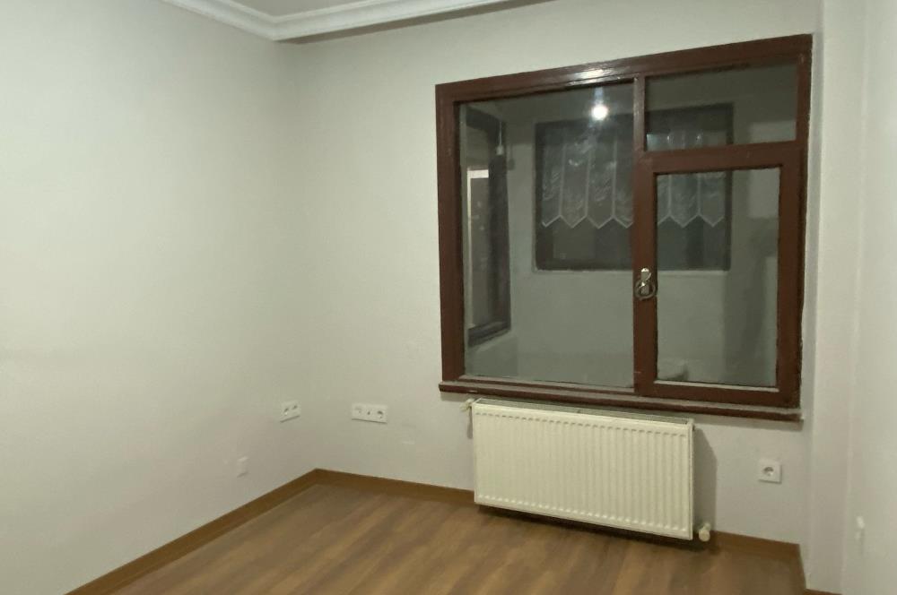 ORTAKÖY'DE TADİLATLI, BAHÇE KULLANIMLI 1+1 KİRALIK DAİRE