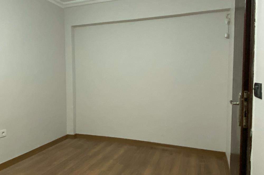 ORTAKÖY'DE TADİLATLI, BAHÇE KULLANIMLI 1+1 KİRALIK DAİRE