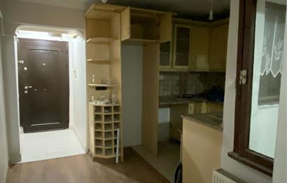 ORTAKÖY'DE TADİLATLI, BAHÇE KULLANIMLI 1+1 KİRALIK DAİRE