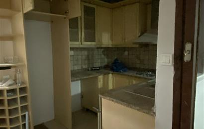 ORTAKÖY'DE TADİLATLI, BAHÇE KULLANIMLI 1+1 KİRALIK DAİRE
