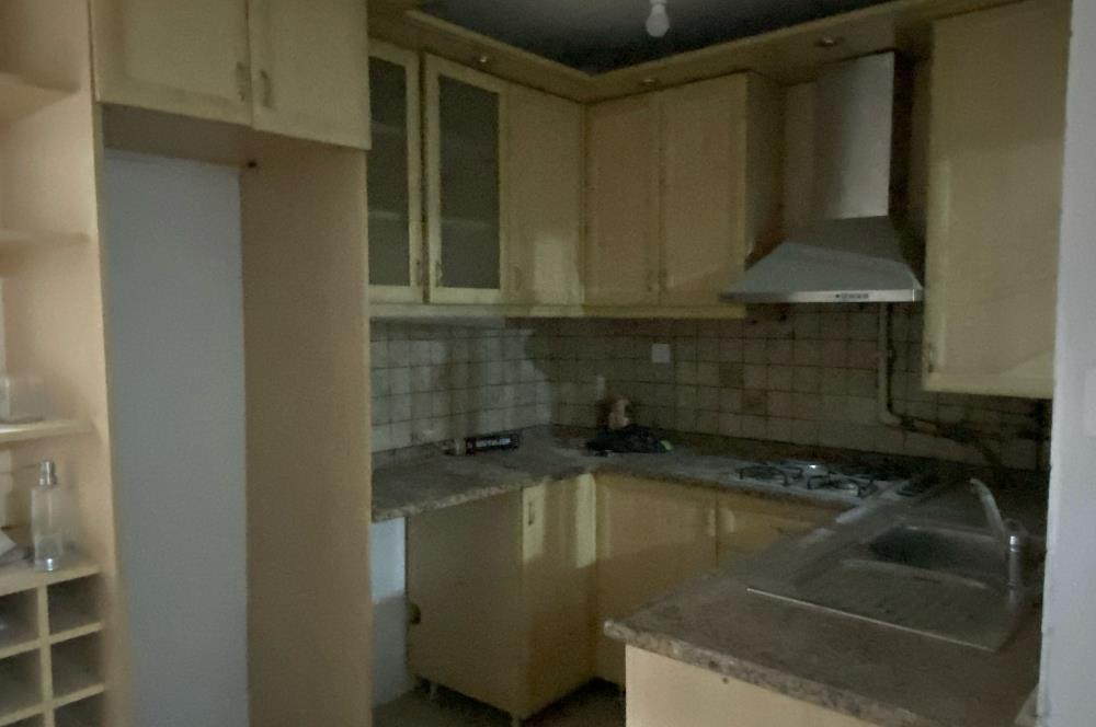ORTAKÖY'DE TADİLATLI, BAHÇE KULLANIMLI 1+1 KİRALIK DAİRE